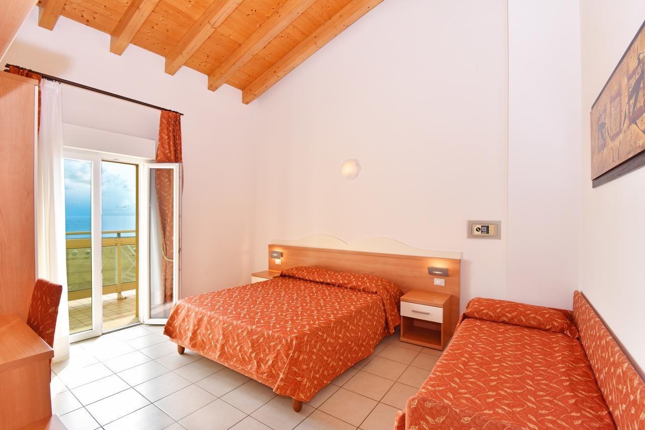 Hotel Villa Olga Caorle Dış mekan fotoğraf